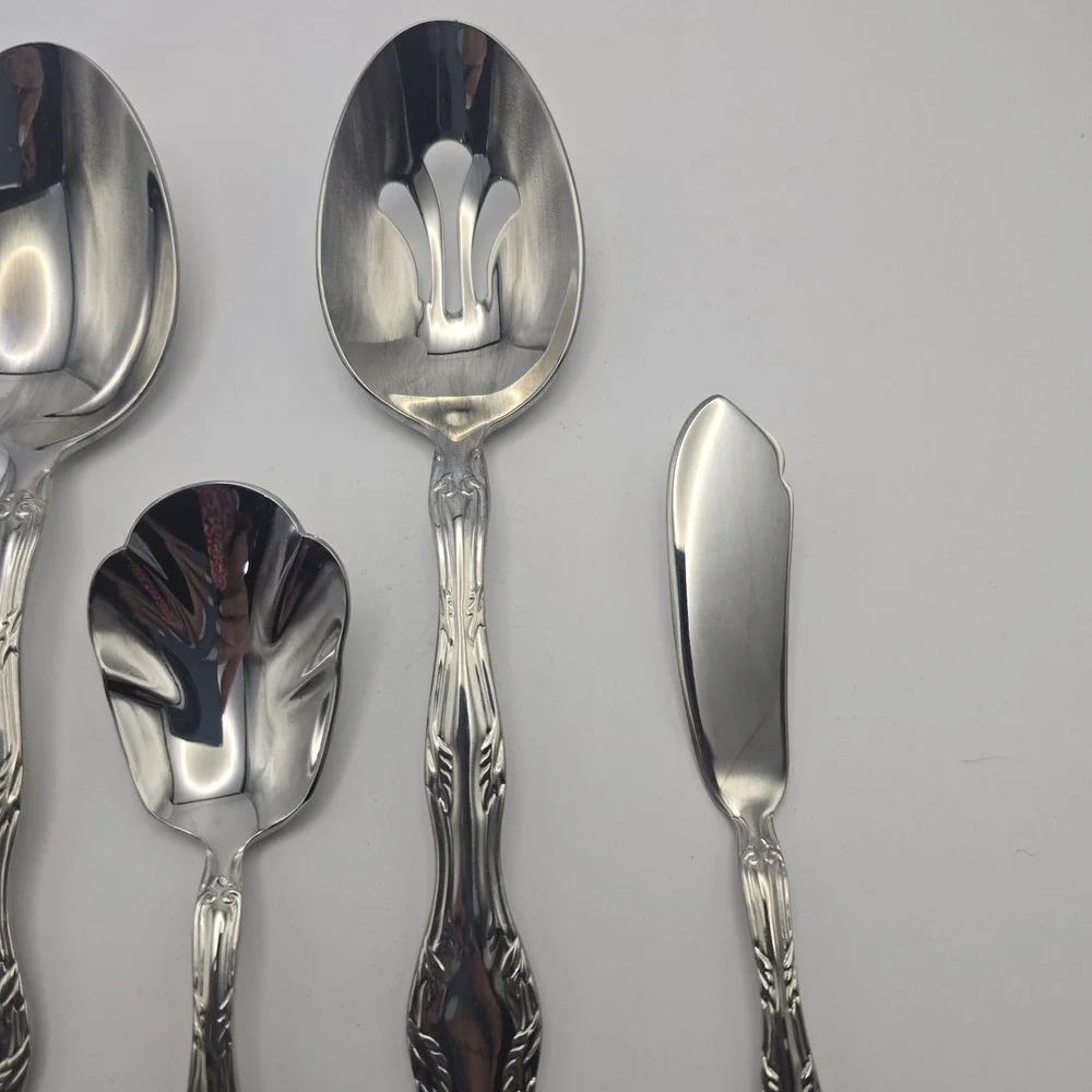 Reed & Barton Victoria Stainless Flatware Serving Pieces Ladle Butter Knife‎ Set